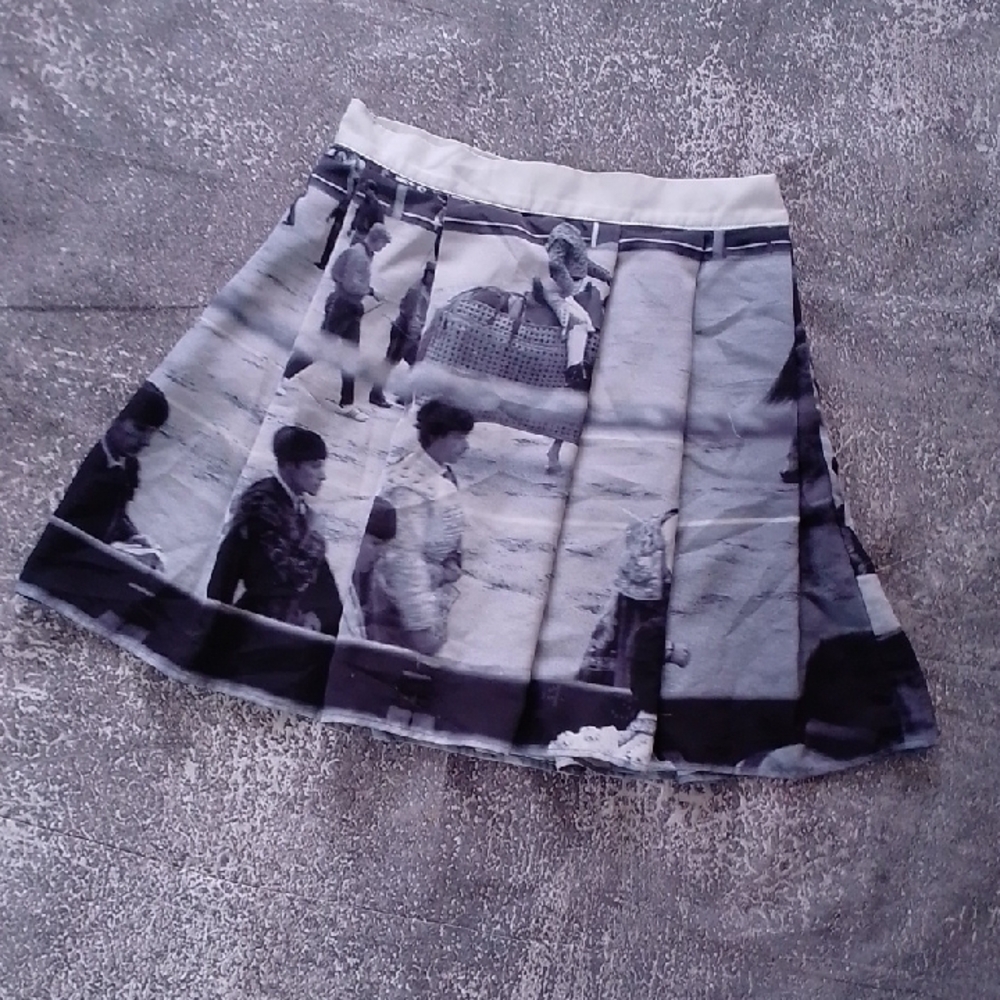 agnès b. Paris Bullfighter Print Skirt - Picture 4 of 8
